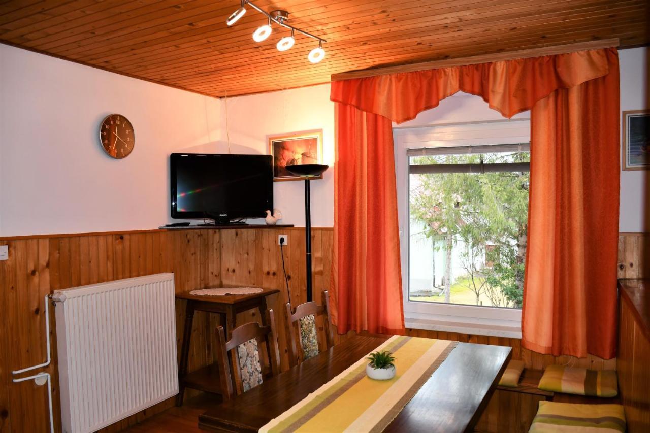 Apartments Lenc ボヴェツ エクステリア 写真