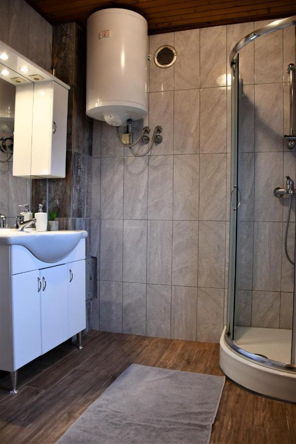 Apartments Lenc ボヴェツ エクステリア 写真